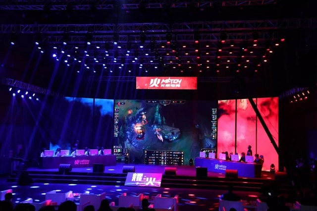 但在亚泰高 但在亚泰高