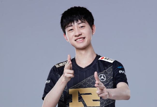 也为她的粉 也为她的粉