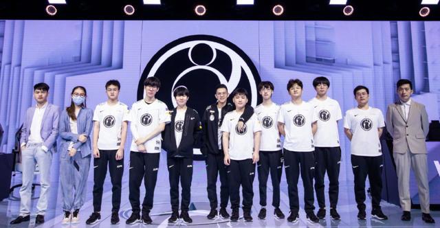 球队核心成 球队核心成